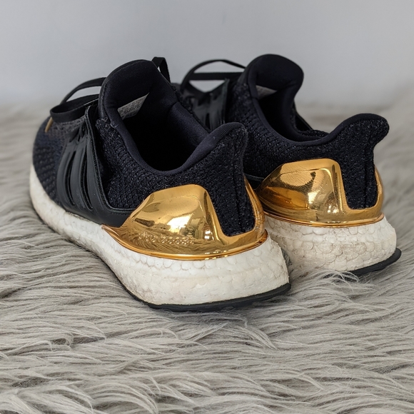 Adidas Ultraboosts Chrome Gold - Picture 2 of 3